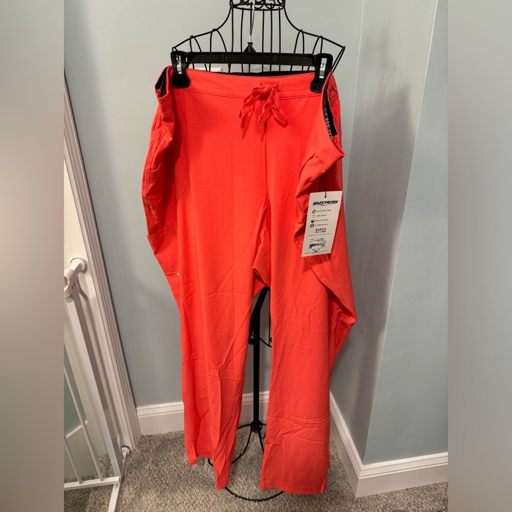 NEW 3 pocket cargo drawstring reliance womens Skechers 4X 4XL in Coral Lipstick